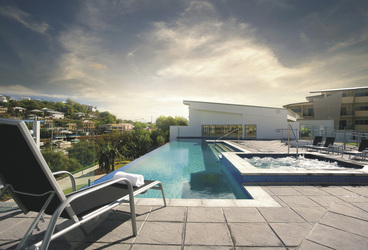 Oaks Townsville Rooftop Pool