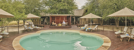 Erfrischung am Pool, ©Bush Ways Safaris