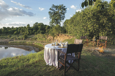 Abendessen im Busch, ©Governors' Camp Collection