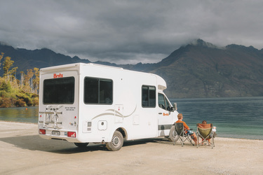 Kompaktes Wohnmobil für max. 4 Personen