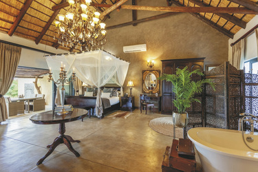 Honeymoon Suite, ©Michael van Rooyen Media