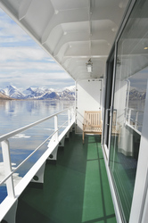 Balkon der Grand Suite, ©Geert Kroes - Oceanwide Expeditions