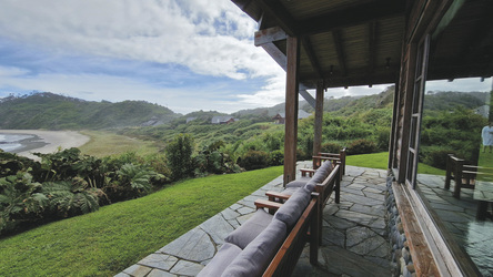 Blick von der Terrasse einer Villa, ©K-H. Milter - Karawane Reisen