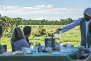 Frühstück im Busch, ©Serengeti Balloon Safaris