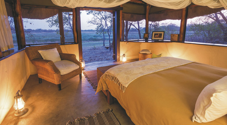 Zimmerbeispiel im Nanzhila Plains Safari Camp, ©Hidden Gems of Zambia