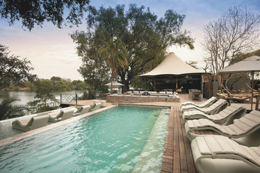 Pool in der Thorntree River Lodge, ©DOOKPHOTO