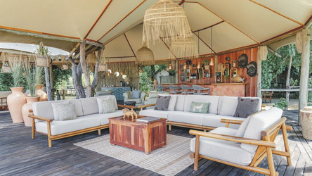 Lounge im Anabezi Camp